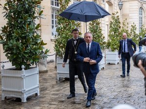 Budget 2026 : le doublement des franchises médicales, l'autre discret décret que veut faire passer le gouvernement Bayrou