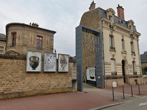 Un musée cambriolé à Limoges : les voleurs repartent avec des oeuvres en porcelaine d'une valeur de 9,5 millions d'euros