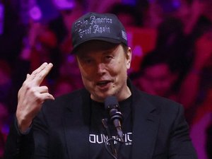 Un salaire absurde : Tesla propose une rémunération de 1 000 milliards de dollars à Elon Musk pour qu'il reste à la tête du groupe