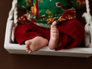 Pouponnières suroccupées, placés pendant de longs mois... Le gouvernement réforme l'accueil des bébés en danger dans leur famille, dans l'Aide sociale à l'Enfance