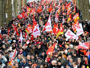 Blocages du 10 septembre : manifestation, repas sur le rond-point, 