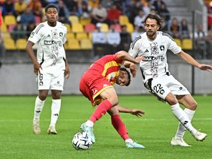 Football : à Rodez, un milieu à redessiner