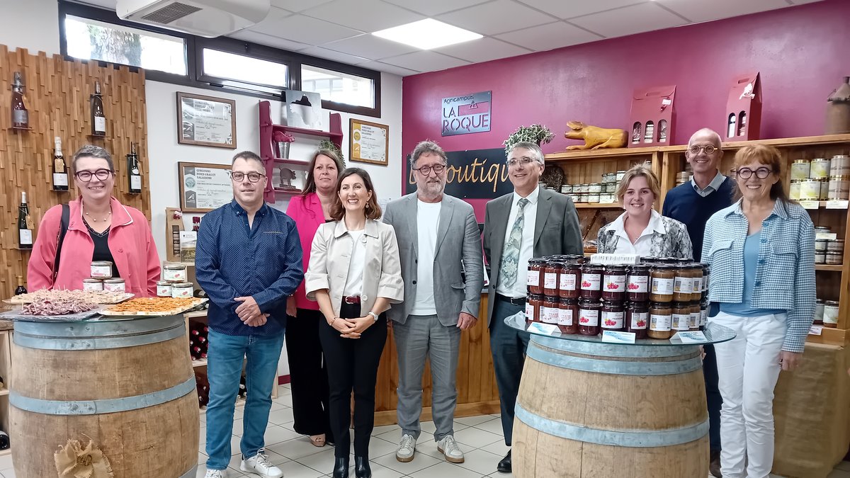 Onet-le-Château. La préfète Claire Chauffour-Rouillard, en visite à l ...
