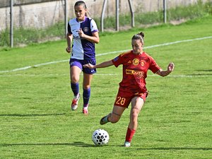 Football : les Ruthénoises s'offrent le leader grâce à deux missiles !