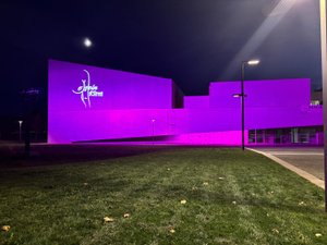 Octobre rose : dépistage, auto-palpation, prévention... à Onet-le-Château, l'Athyrium change de couleur pour la lutte contre le cancer du sein