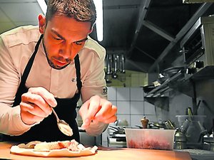 Un chef de Copenhague s'invite dans les cuisines de ce restaurant de Rodez tout le week-end aux côtés de Vasco Baldisserotto