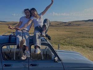 Deux Aveyronnaises vont s'élancer pour le 4L Trophy : une soirée marocaine pour les soutenir