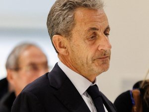 Nicolas Sarkozy condamné à cinq ans de prison : et si son incarcération, qui débute ce mardi, durait moins de deux mois ?