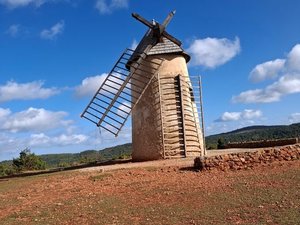 Tempête Benjamin : le moulin du Rédounel a perdu trois de ses ailes, durant les intempéries en Aveyron