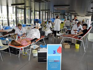 Un Trophée de la vie pour inciter les salariés des entreprises de Rodez aux dons de sang et de plasma