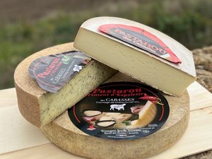 "Fabriqué à partir du lait cru de brebis" : un fromage aveyronnais titré au mondial de la raclette !