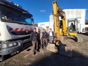 "Intervenir immédiatement" : en Aveyron, Mecaserv répare les gros engins et les poids lourds