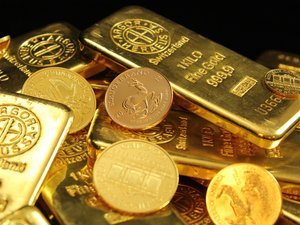 En creusant un trou dans son jardin pour sa future piscine, cet habitant ne s'attendait pas à faire cette incroyable découverte !