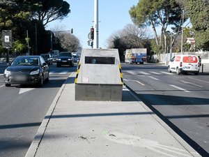 Ce radar mobile flashait à tout-va à tort les automobilistes sur une route départementale limitée à 90 km/h