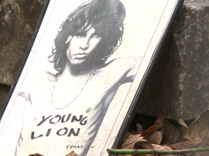 Jim Morrison, Chopin, Oscar Wilde, Dalida, Edith Piaf et bien d'autres : une loterie pour être enterré près d'une célébrité dans un cimetière parisien