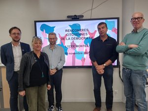 Maires, députés, anciens ministres... Ce lycée de Rodez fait grandir ses "Rencontres citoyennes"