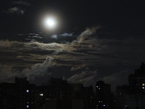 Guerre en Ukraine : missiles et drones russes visent Kiev, au moins quatre morts dans cette attaque "massive" menée dans la nuit