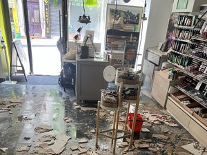 De toute façon, "le local avait besoin d'un coup de jeune" : après les dégâts des eaux, ce magasin Yves Rocher de l'Aveyron fait peau neuve