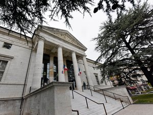 Drame de la route à Villeneuve-d'Aveyron : le conducteur incriminé bientôt jugé devant le tribunal de Rodez ?