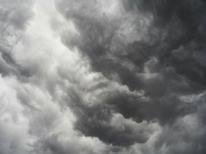 CARTE. Météo : rafales de vent, neige, pluie, verglas... 44 départements placés en vigilance jaune ce mercredi