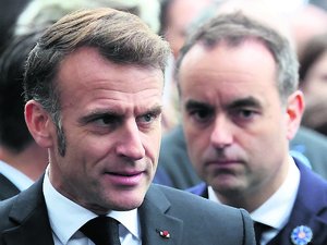 "Le gouvernement va tomber, la question c'est quand" : le constitutionnaliste Benjamin Morel décrypte la situation politique en France