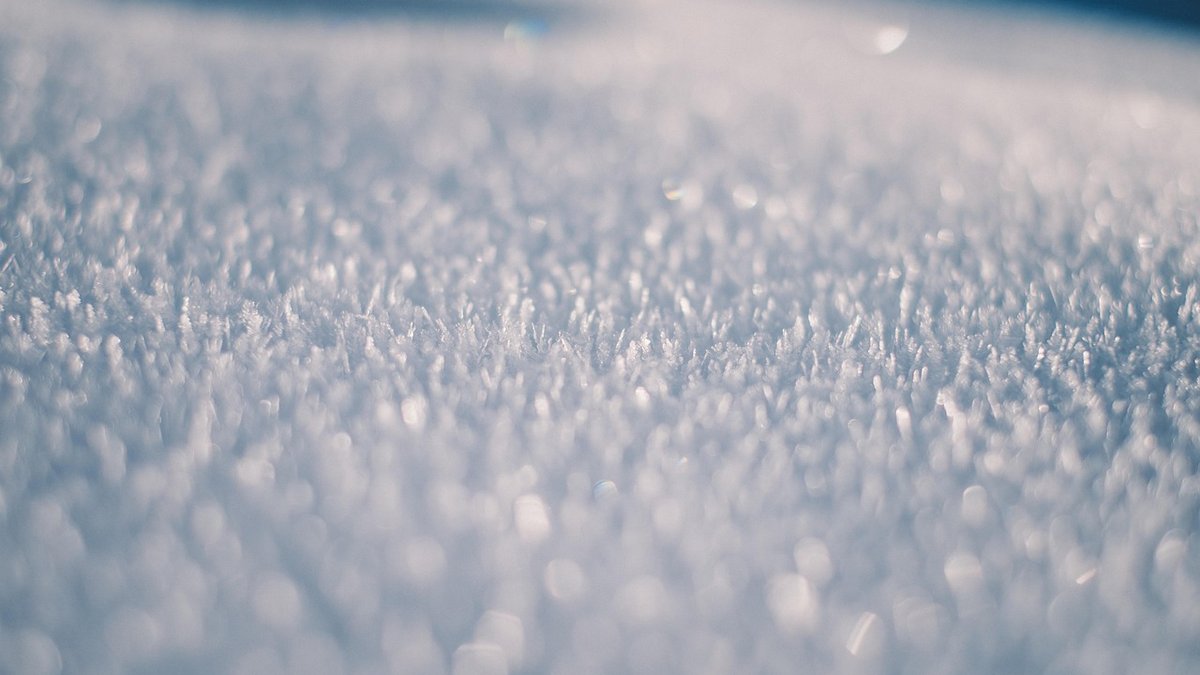 EN IMAGES. De l’Aveyron au Stade de France en passant par de nombreux endroits dans le pays, la neige est (encore) tombée !