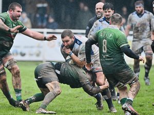Rugby : vainqueur de Vergt, Decazeville réussit la passe de trois