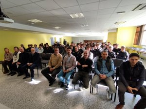 "Pour éviter les écueils et bien gérer", 4 000 ¬ pour aider les jeunes à la création d'entreprise en Aveyron