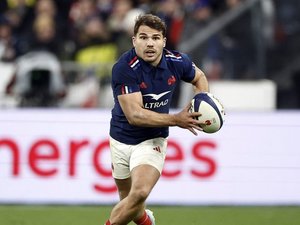 Il est enfin de retour : après 266 jours d'absence, Antoine Dupont va retrouver les terrains de rugby ce samedi 29 novembre