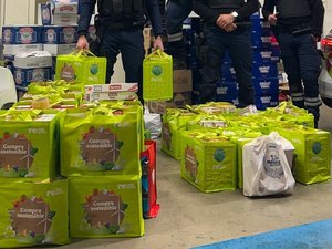 Les véhicules des contrebandiers circulant en convoi n'ont pas échappé aux douaniers : une saisie spectaculaire de 6 000 paquets de cigarettes et 420 litres d'alcool