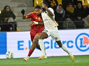 Football : Rodez se déplace chez le leader Troyes, suivez notre direct