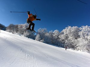 Neige : les premiers skieurs sont déjà en piste, à quelle date ouvre votre station de ski favorite en Occitanie ?