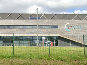 Terrible découverte dans un centre de tri : le cadavre d'un nourrisson arrive sur le tapis roulant, les salariés en état de choc