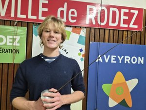 Escrime : l'immersion du Suédois Edward Olsson entre épée, français et orgue !