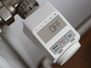 Programmé, intelligent, connecté... Quel type de thermostat sera-t-il obligatoire dans votre logement en 2027 ?
