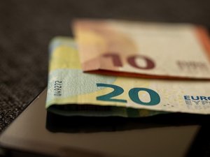 Le Smic revalorisé de 1,18 % : combien allez-vous toucher à partir du 1er janvier 2026 ?