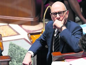 "Tout le monde va devoir y mettre du sien" : députés et sénateurs doivent s'entendre sur le budget de l'État d'ici la fin de l'année