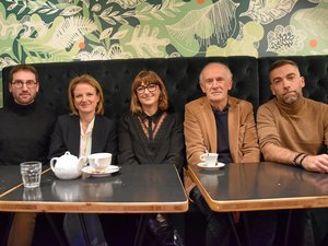 Municipales 2026 à Rodez : stationnement, concertation, agriculture... Sarah Vidal et ses colistiers poursuivent leur campagne