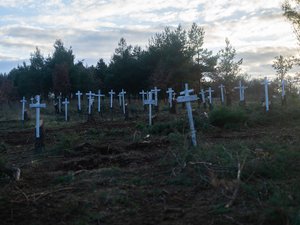 Dermatose nodulaire contagieuse : nuits courtes et fraîches, roulements, actions... En Aveyron, les agriculteurs maintiennent les blocages "au moins jusqu'au 19 décembre"