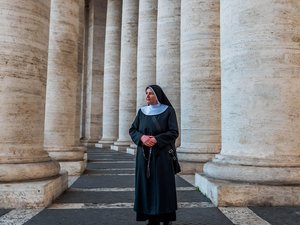 "J'ai été obéissante toute ma vie, mais c'était trop" : trois religieuses s'enfuient de leur maison de retraite car elles veulent finir leurs vieux jours dans leur couvent