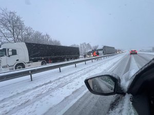 La neige tombe en Aveyron : plusieurs secteurs déjà touchés par le passage de la poudre blanche, ce lundi