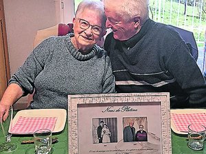 "Au prochain bal, j'espère que tu m'inviteras à danser" : depuis, Léa et André Puech ont célébré leurs 70 ans de mariage