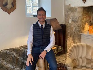 "Ce n'est pas une affaire comme les autres" : au château de Labro, le pari audacieux de Rémi Nabaillès