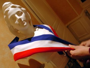 Moyenne d'âge de 60 ans, de plus en plus de femmes... Le profil des maires de l'Aveyron passé au crible par l'Insee