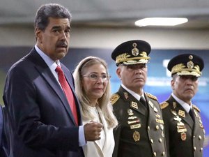 Les États-Unis annoncent la capture de Nicolas Maduro, accusé de diriger un "narco-État" : le Venezuela dénonce une "agression militaire"