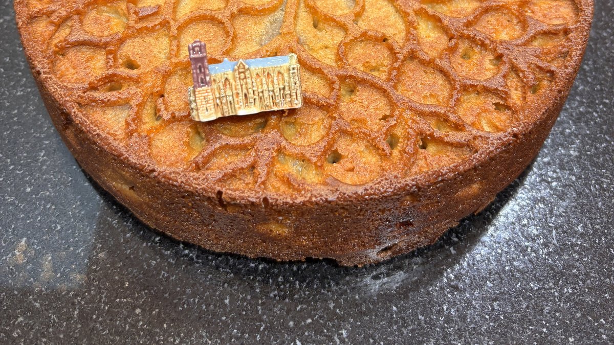 Épiphanie : Une fève représentant la cathédrale de Rodez se cache dans la Mandarelle !