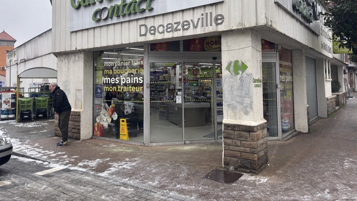 "En raison des intempéries", des difficultés d'approvisionnement dans certains commerces de l'Aveyron