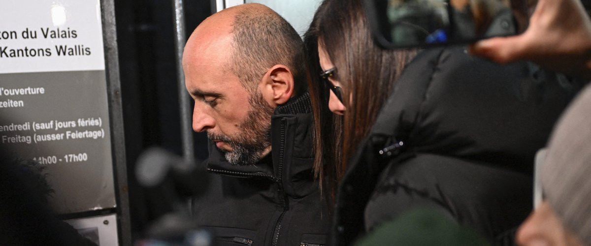 Drame de Crans-Montana : ce que les deux gérants du bar frappé par l’incendie meurtrier ont dit aux enquêteurs, quelques heures après le drame