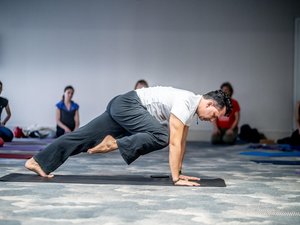 Émeric Bourgeois, naturopathe et à Rodez : "Le yoga est adapté à tout le monde"