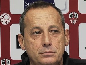 Ancien dirigeant nationaliste et du club de foot d'Ajaccio, Alain Orsoni abattu durant les obsèques de sa mère